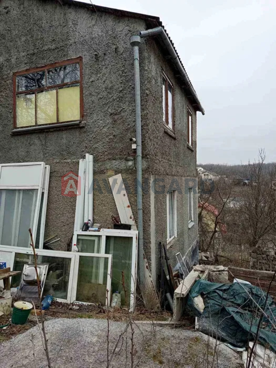 ���, 105 ��.�. ���� 2