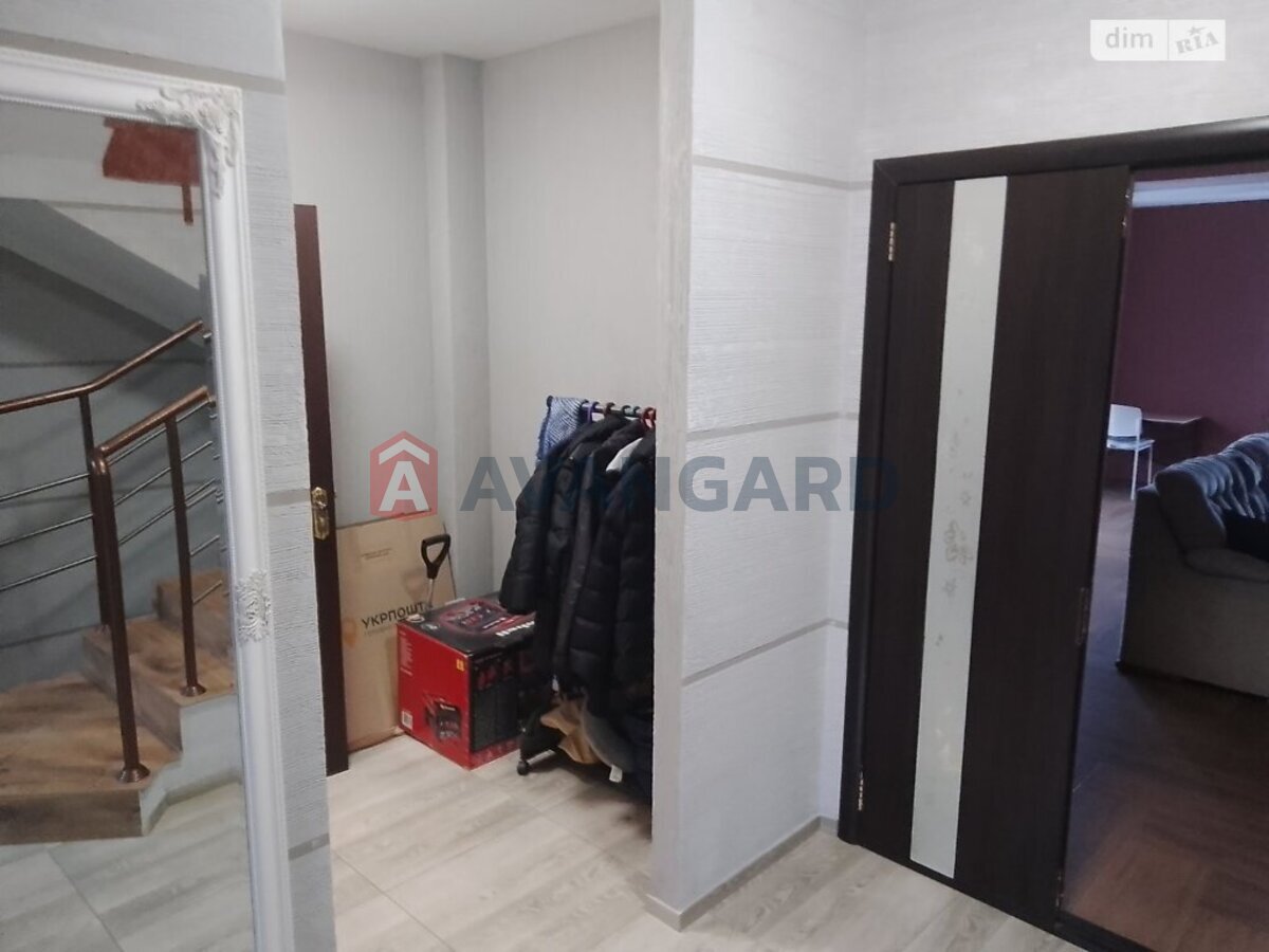 �������, 151 ��.�. ���� 11