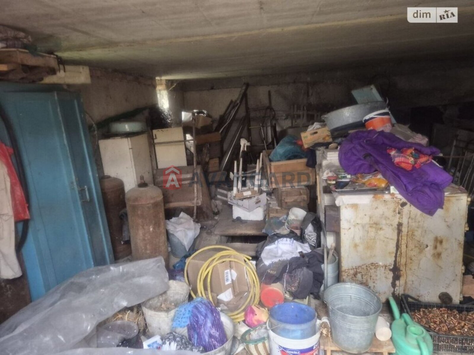 �������, 100 ��.�. ���� 19