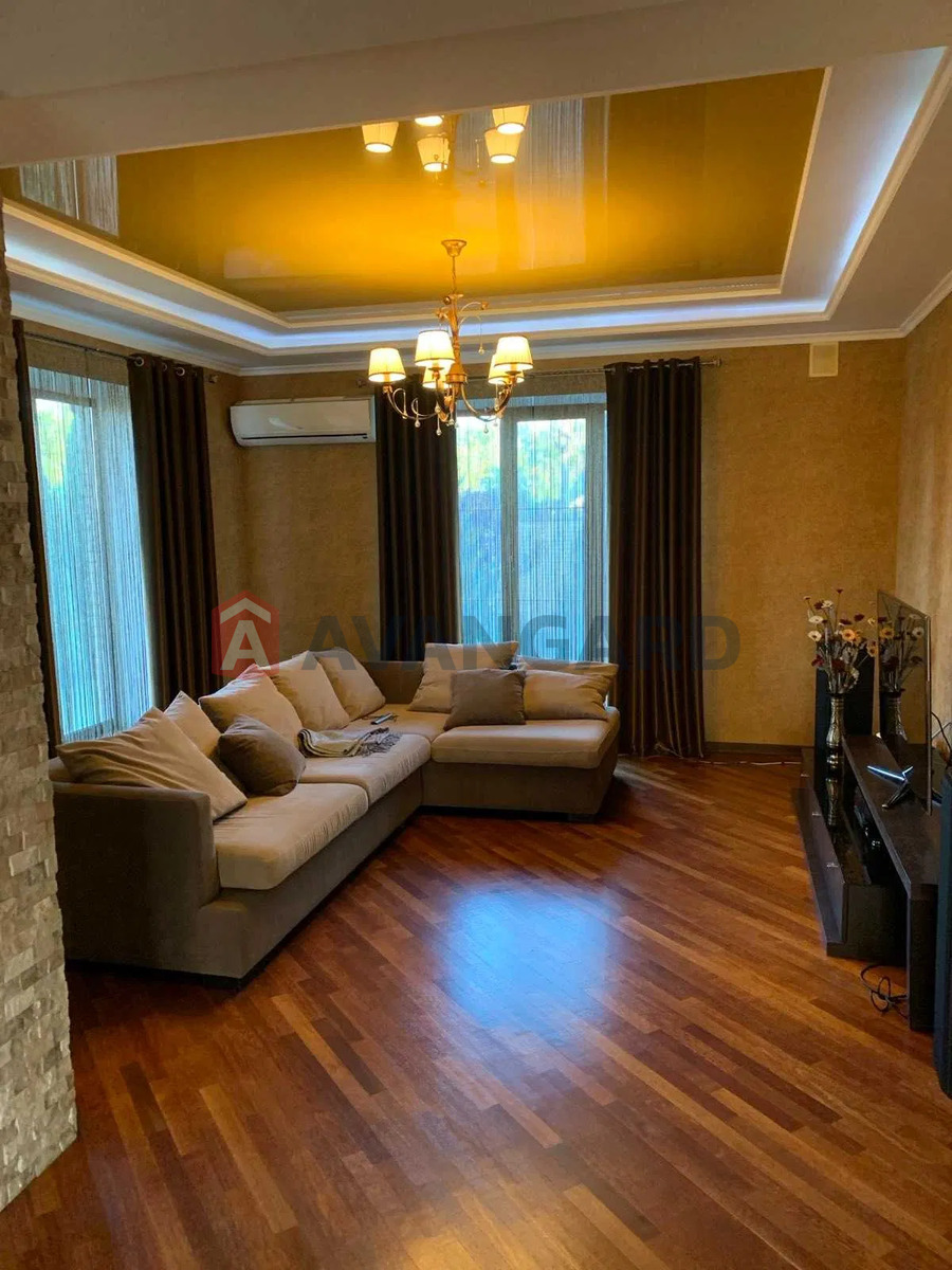 �������, 319 ��.�. ���� 6