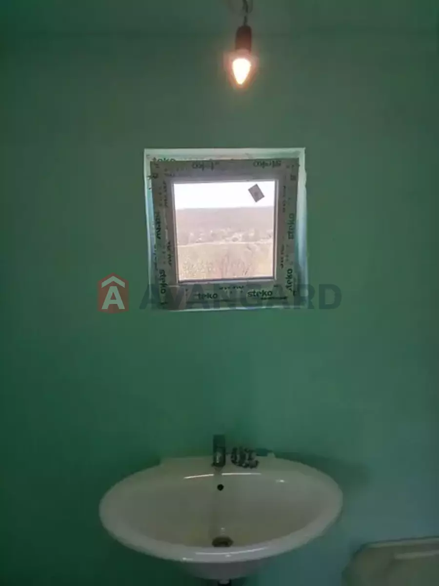 ����, 33 ��.�. ���� 5