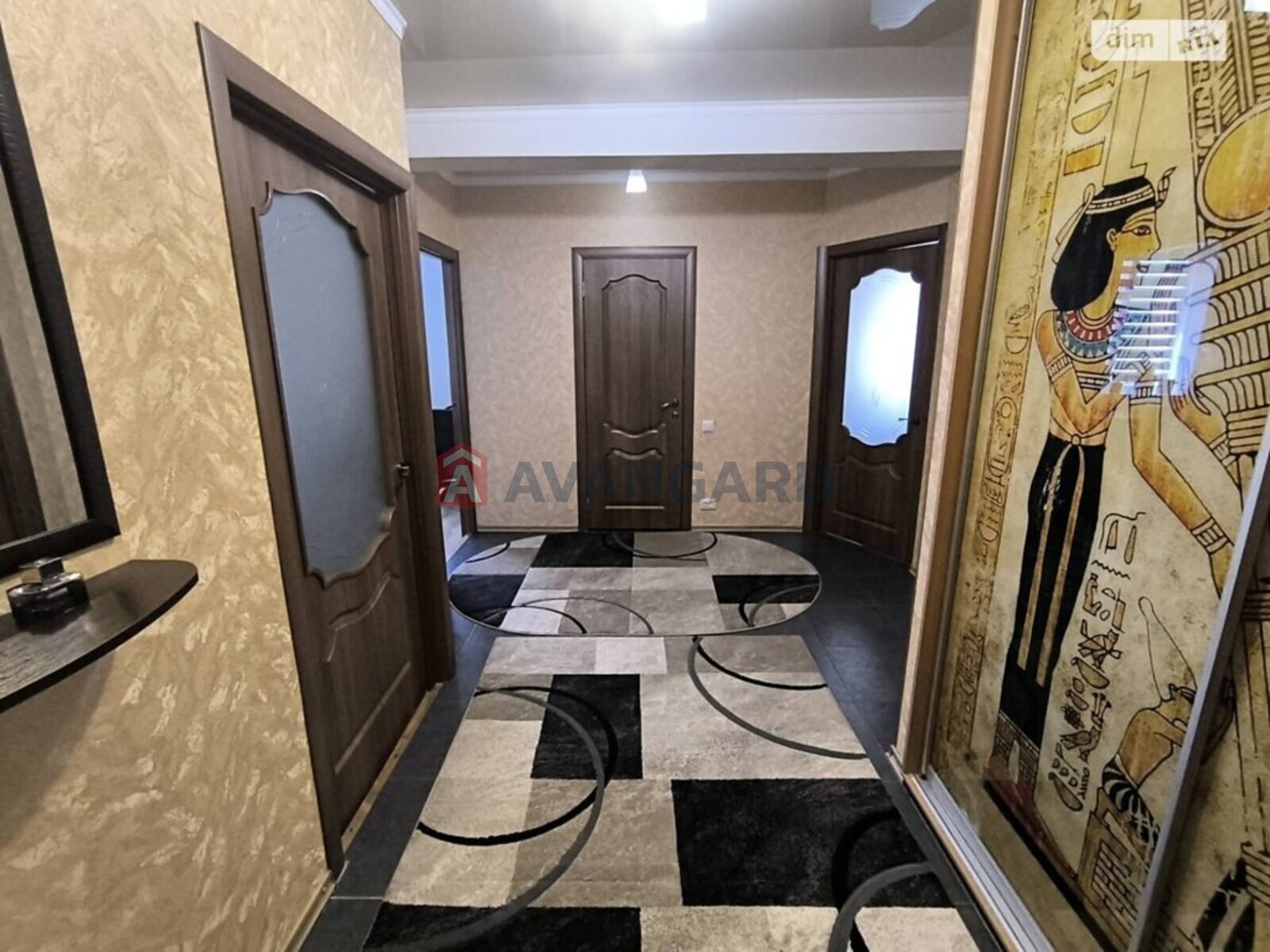 ������� �������, 80 ��.�. ���� 12