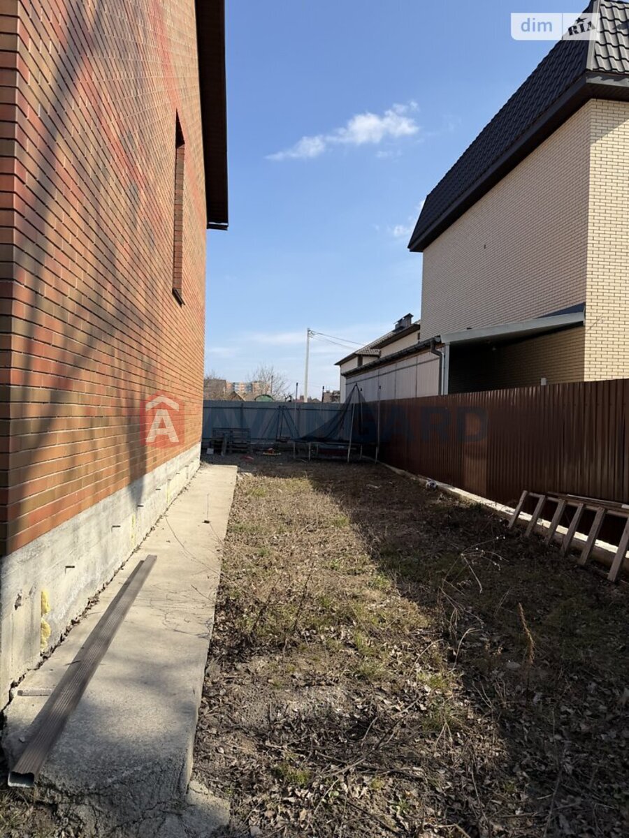 ��������, 107 ��.�. ���� 5