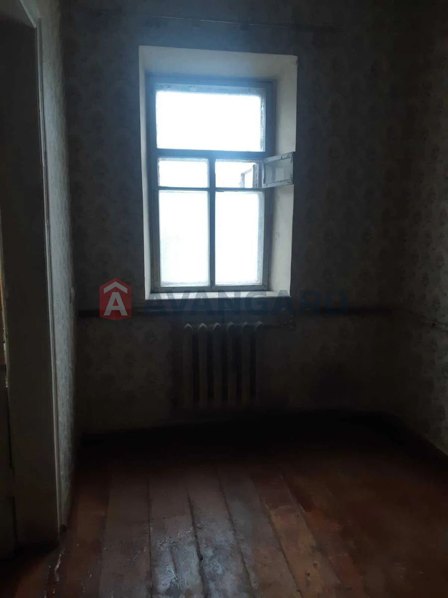 , 68 ..  12