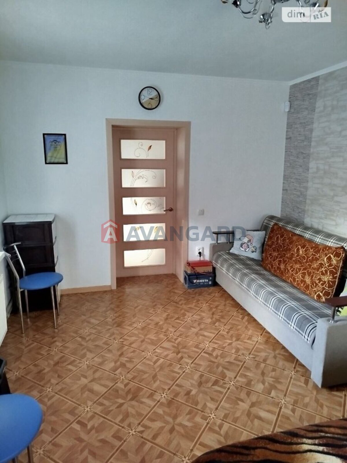 �������, 49 ��.�. ���� 27