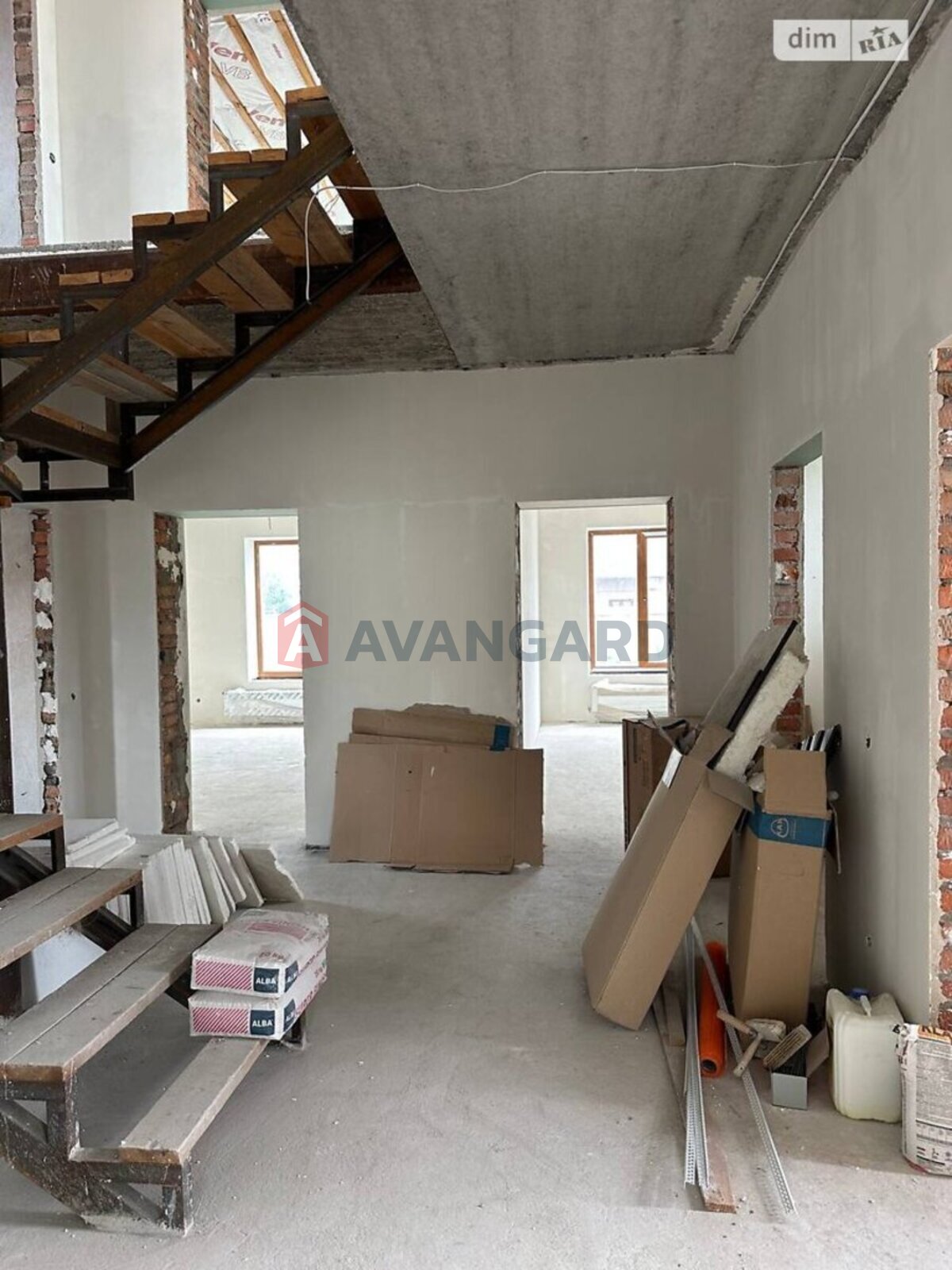 �������, 295 ��.�. ���� 25