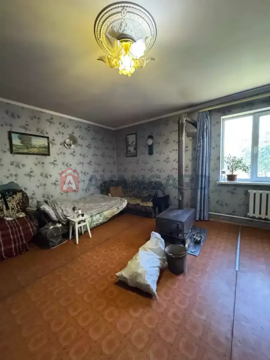 �������, 210 ��.�. ���� 11