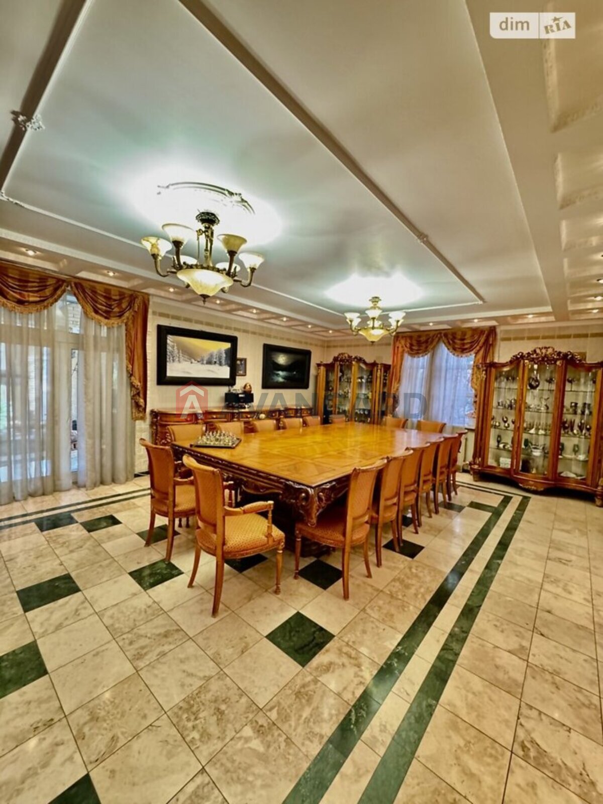 �������, 1000 ��.�. ���� 4