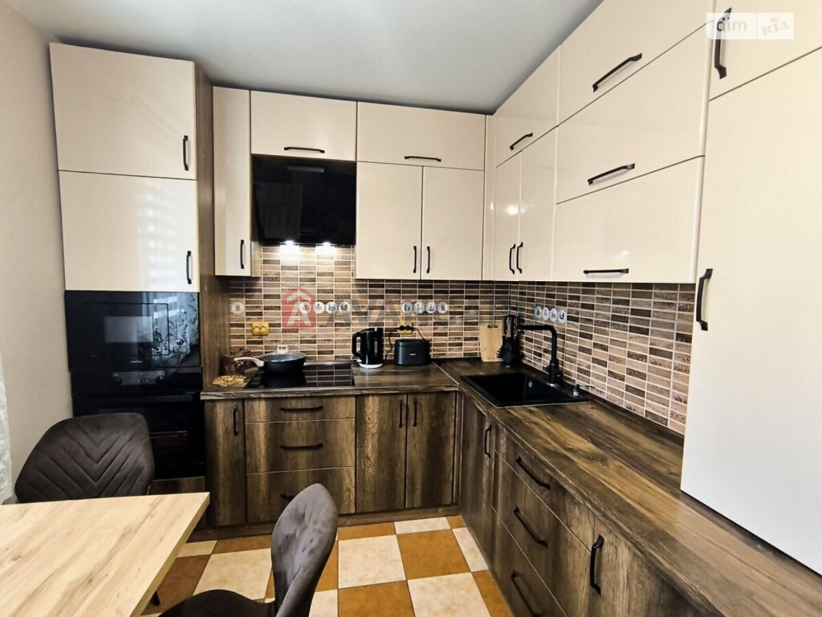 ������� �������, 80 ��.�. ���� 1