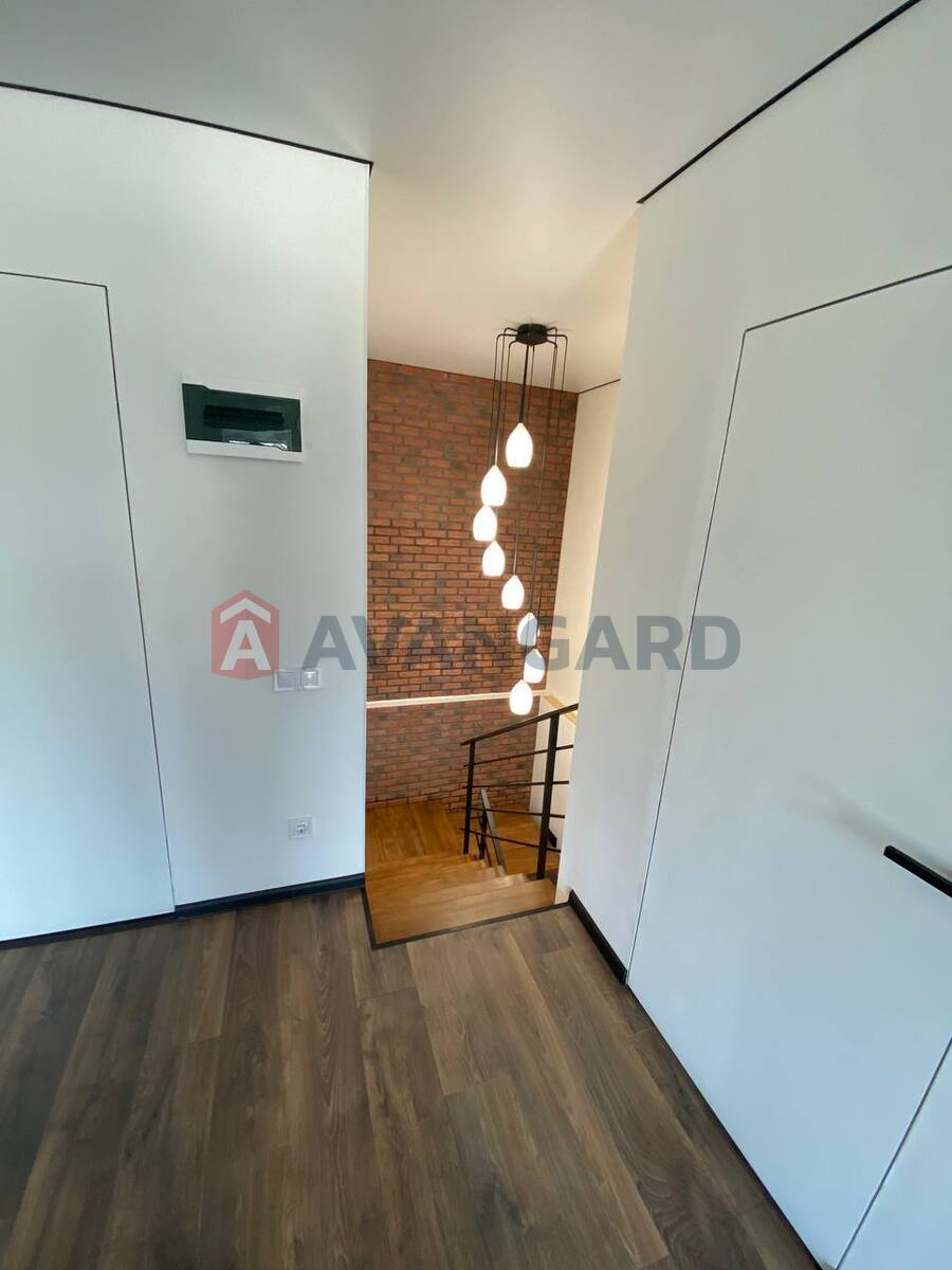 ���, 150 ��.�. ���� 4