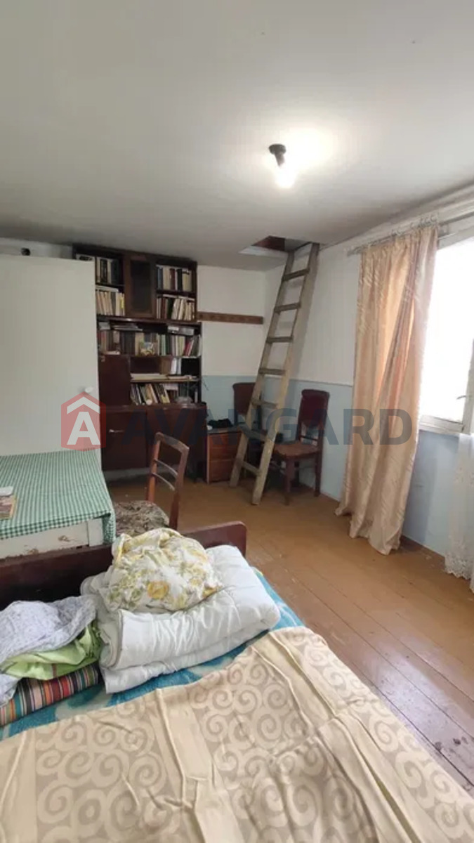 ����, 45 ��.�. ���� 8