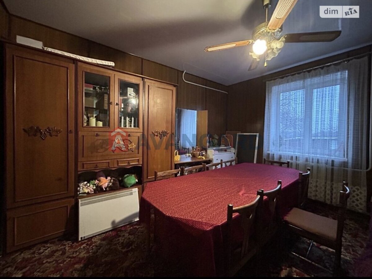 �������, 240 ��.�. ���� 7