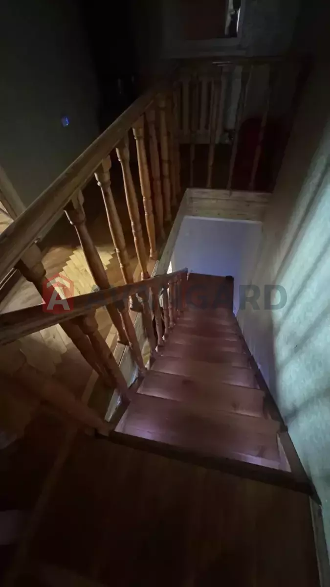 �������, 110 ��.�. ���� 25