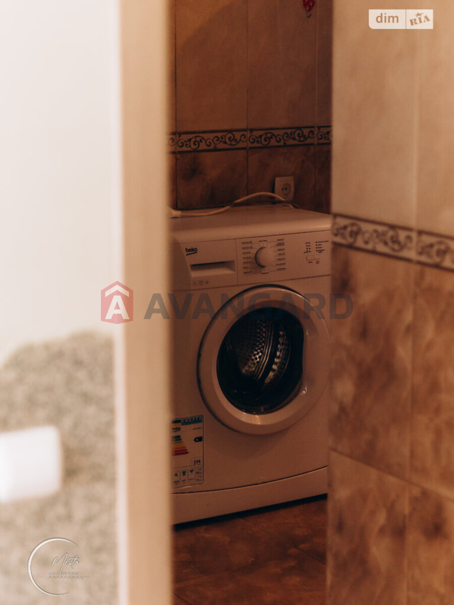 �������, 134 ��.�. ���� 18