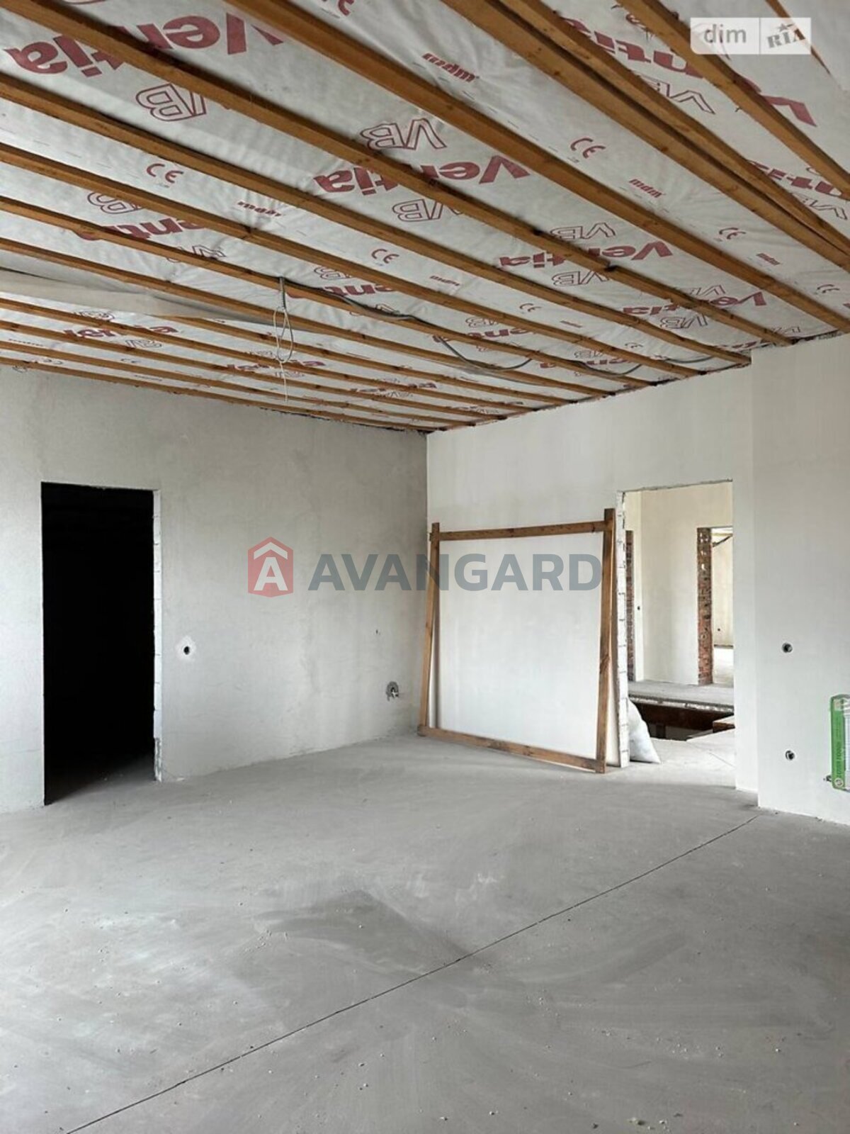 �������, 295 ��.�. ���� 17