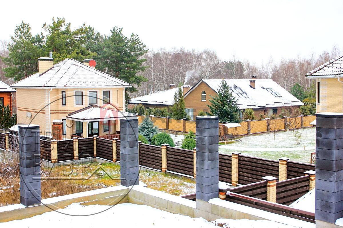 �������, 235 ��.�. ���� 2