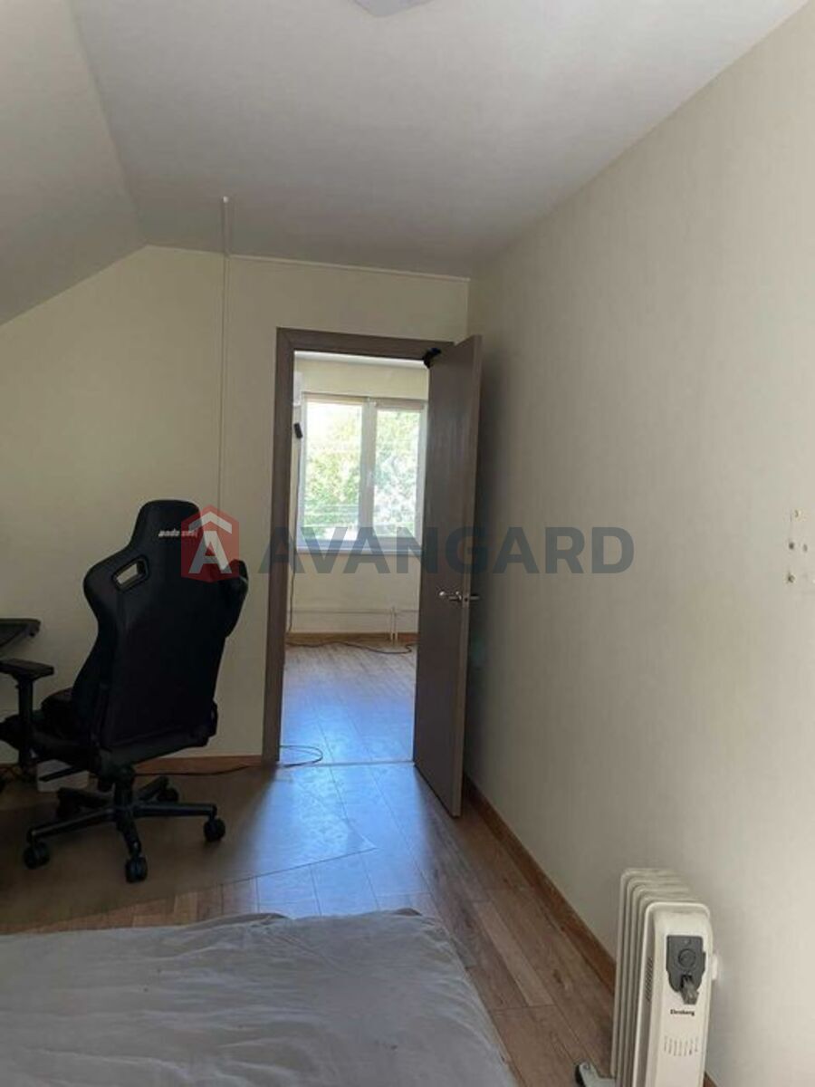 �������, 82 ��.�. ���� 11