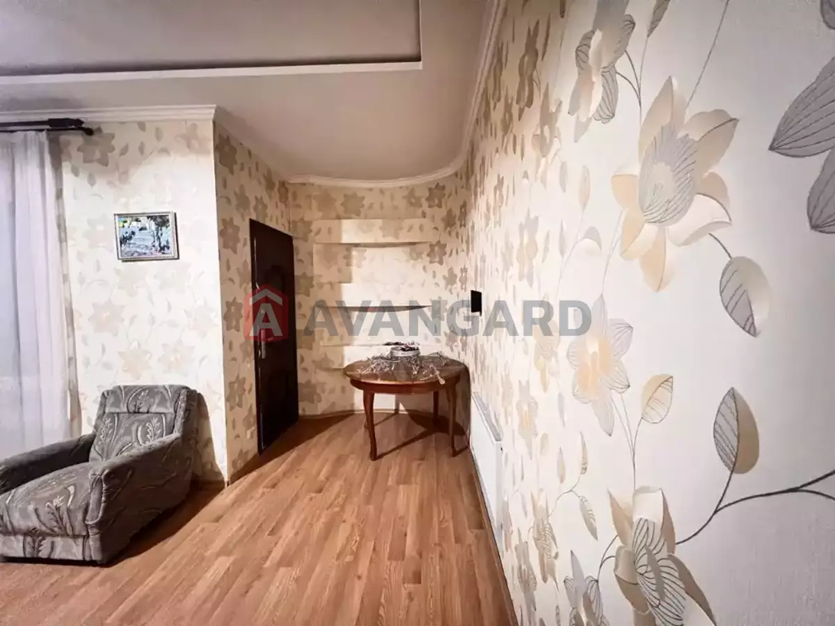 �������, 120 ��.�. ���� 19