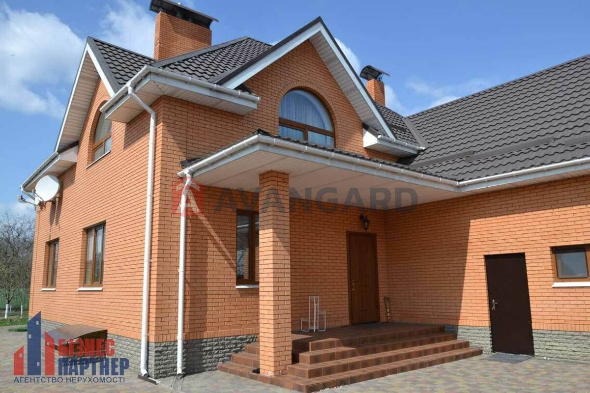 �������, 290 ��.�. ���� 1