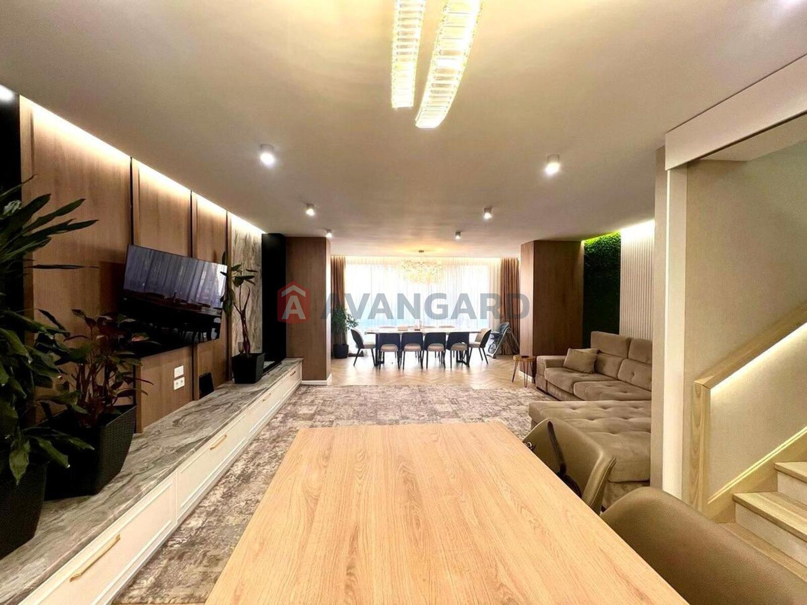 �������, 309 ��.�. ���� 1