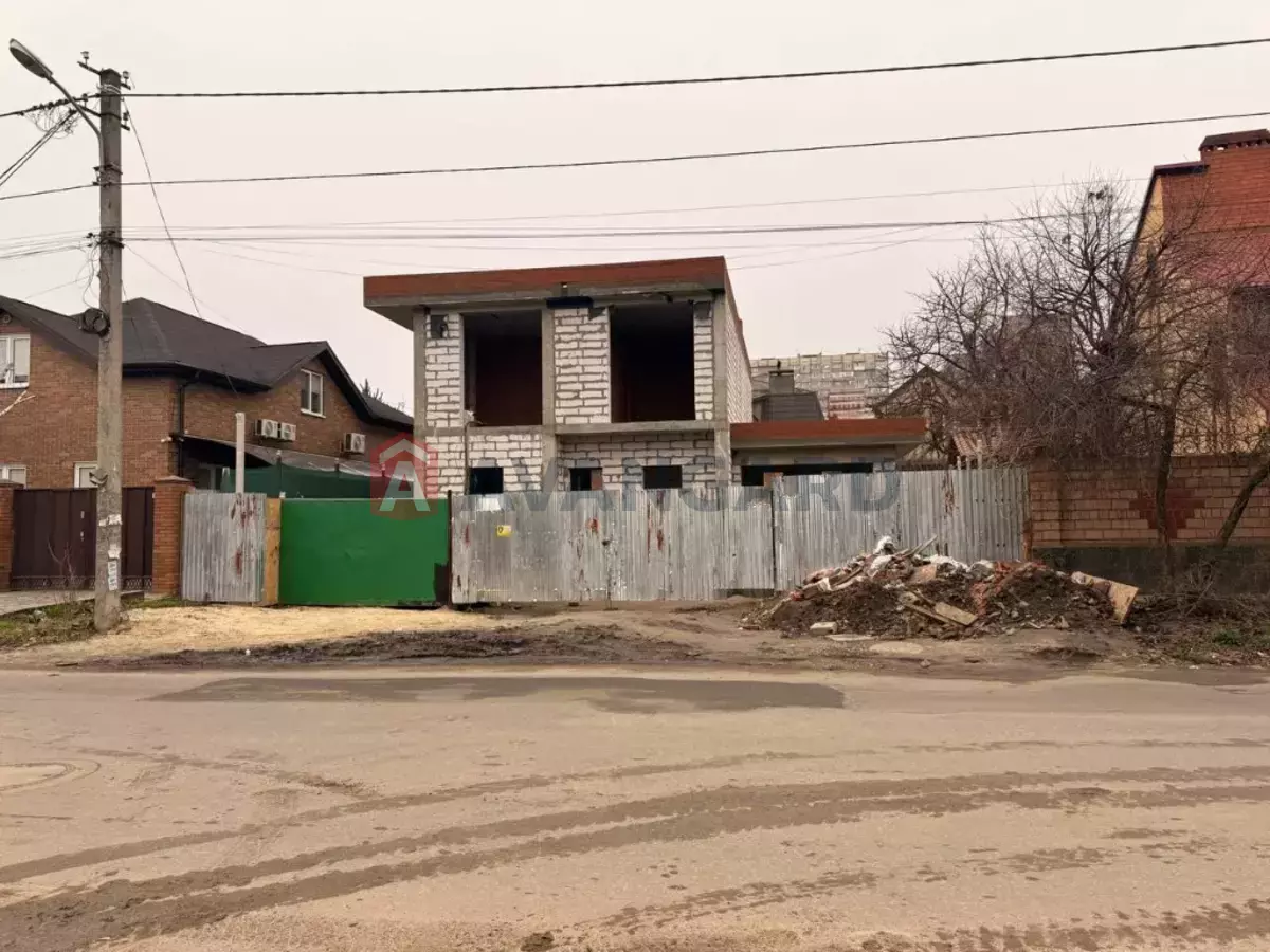 �������, 200 ��.�. ���� 12