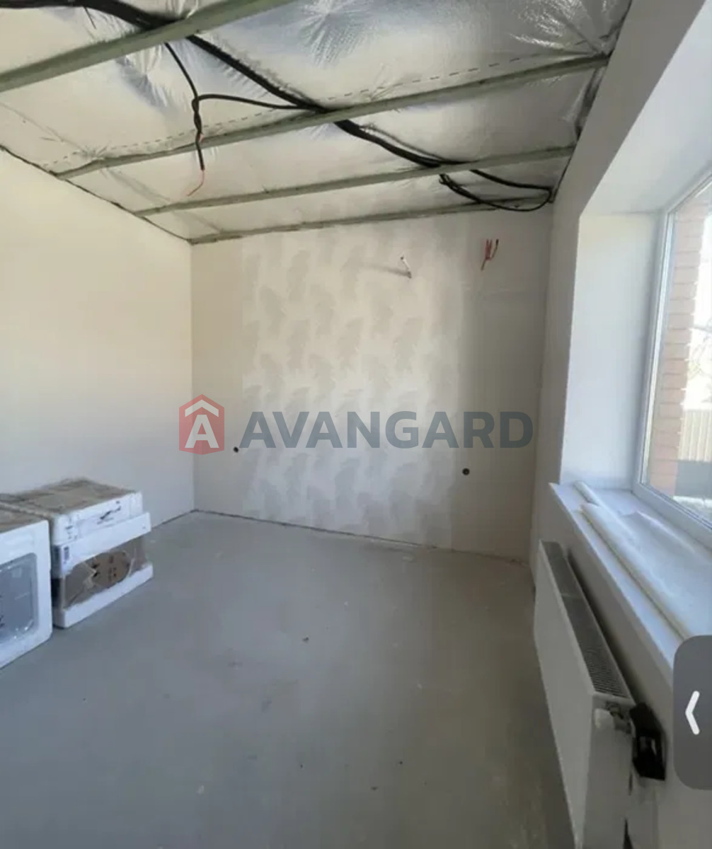 ���, 100 ��.�. ���� 6