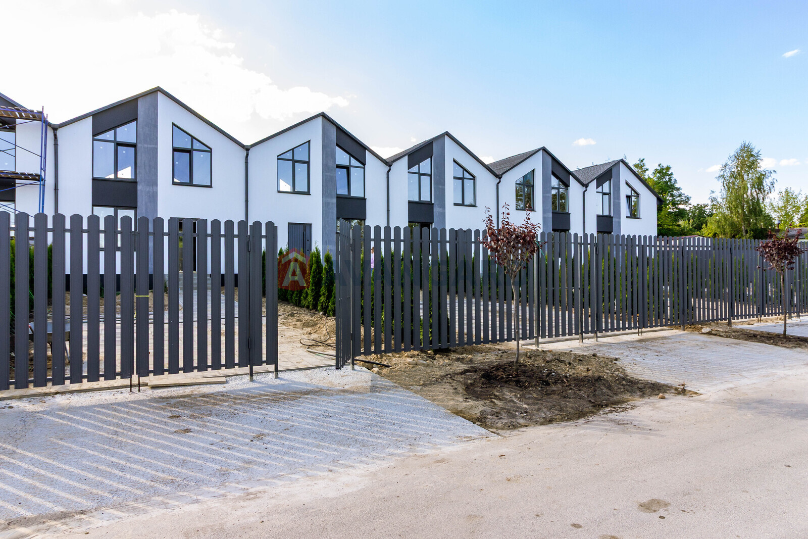 ��������, 100 ��.�. ���� 1