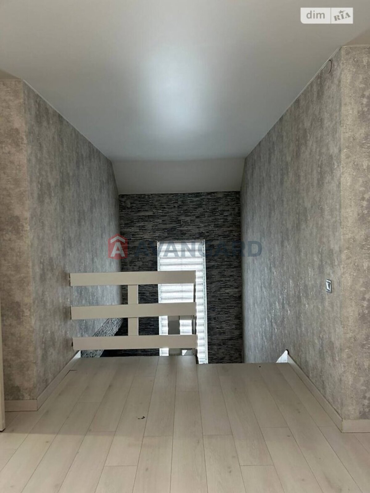 ������� �������, 206 ��.�. ���� 18