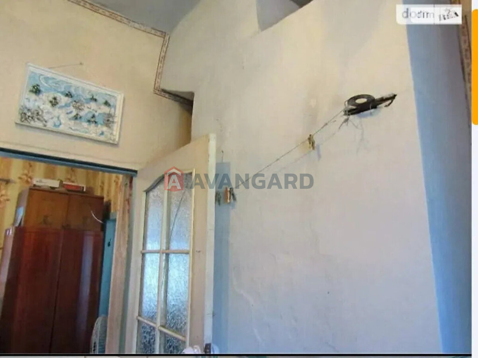 ������� �������, 33 ��.�. ���� 15