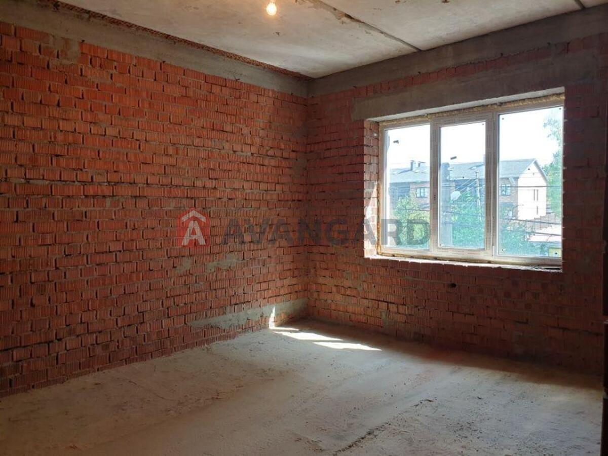 �������, 300 ��.�. ���� 10