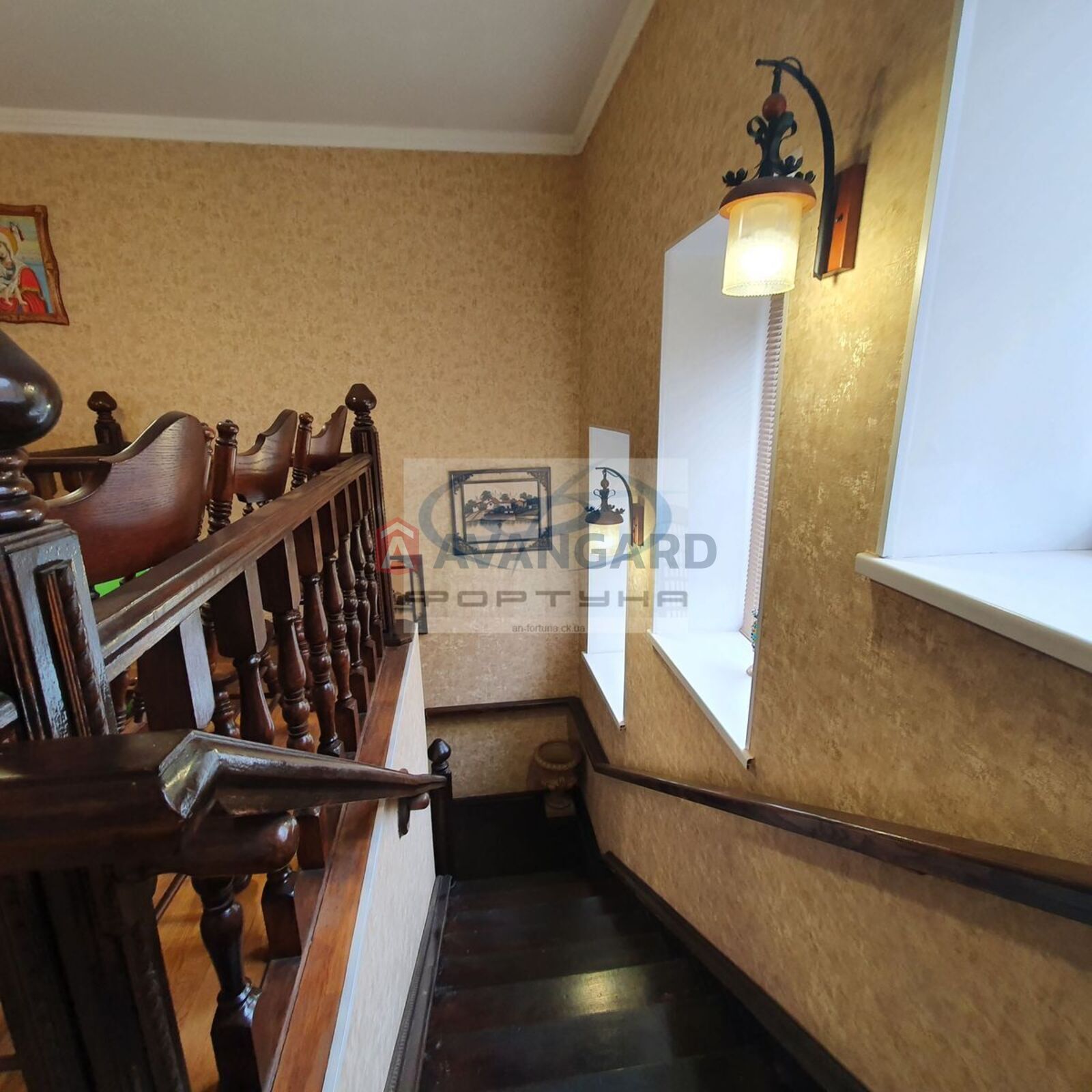 �������, 250 ��.�. ���� 1