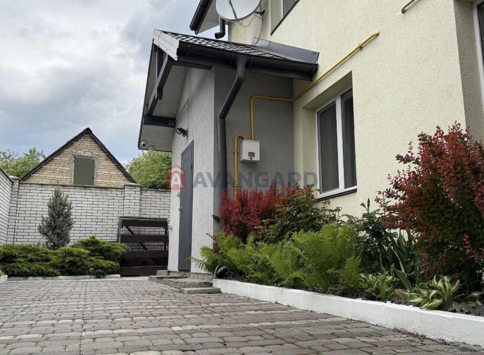 ��������, 175 ��.�. ���� 13