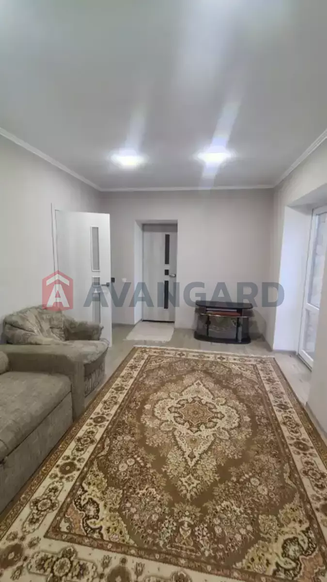 �������, 80 ��.�. ���� 17