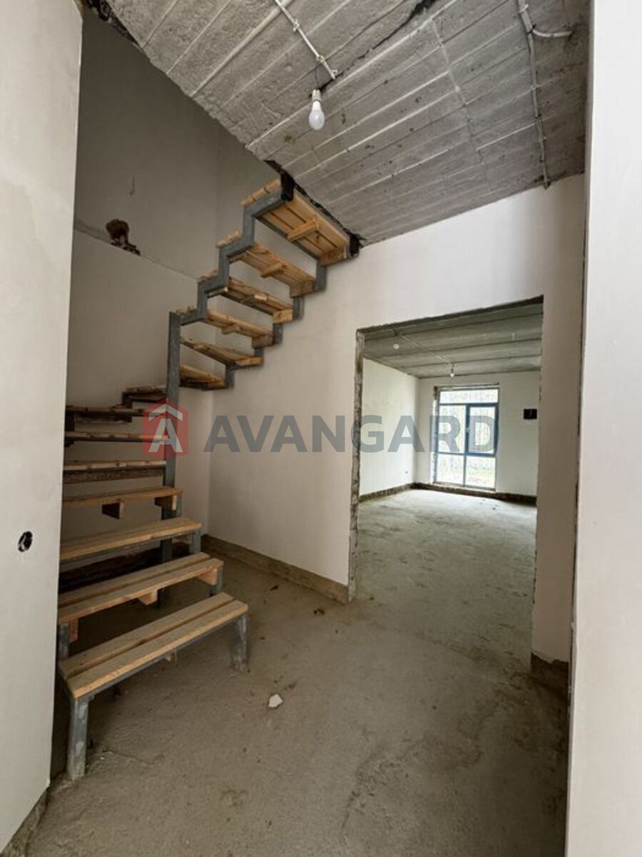 ��������, 130 ��.�. ���� 6