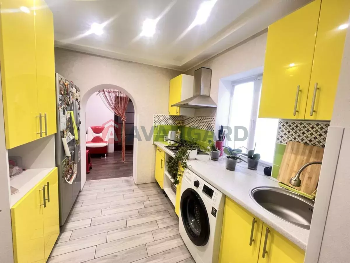 �������, 71 ��.�. ���� 1