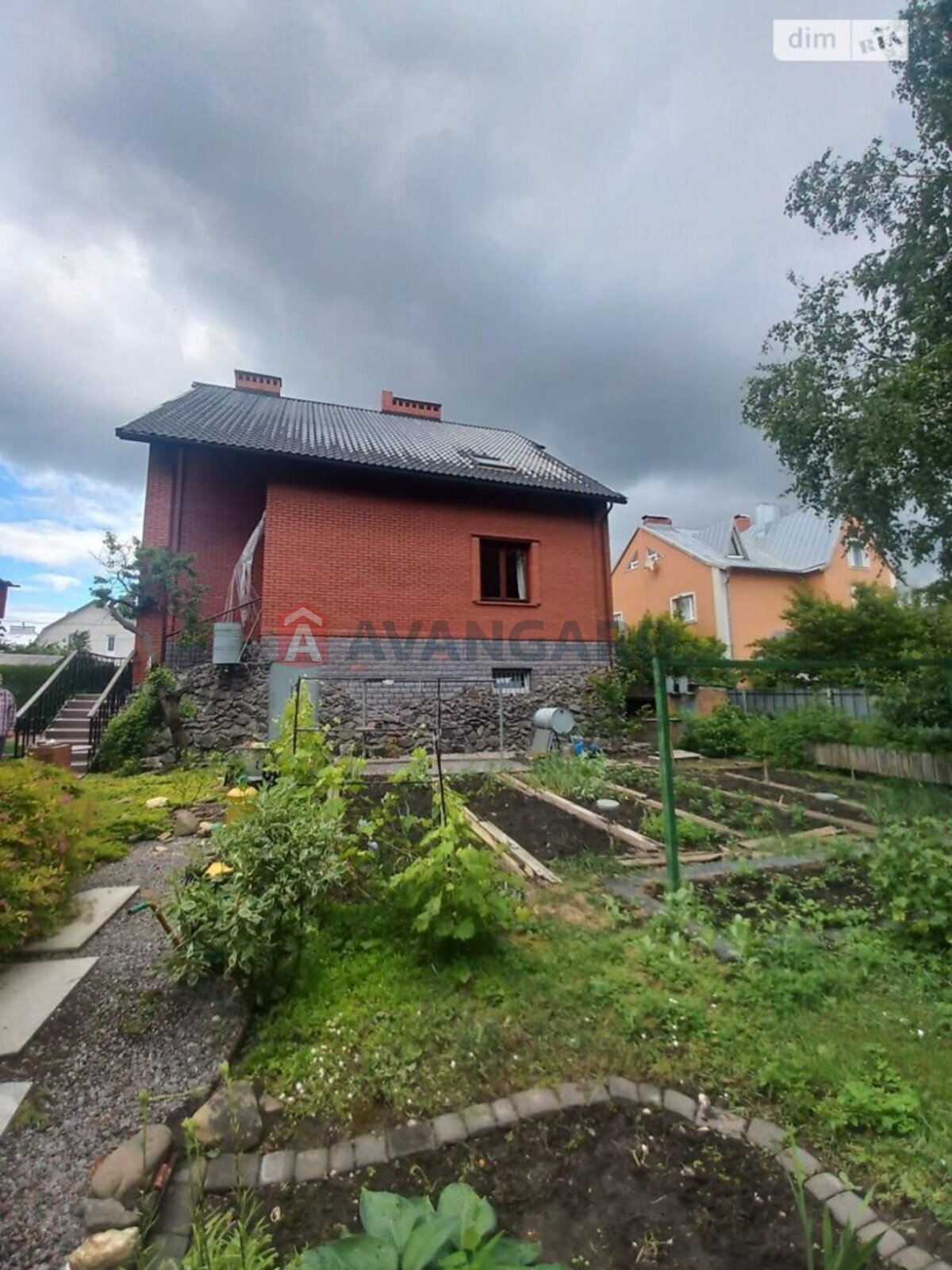 �������, 400 ��.�. ���� 2