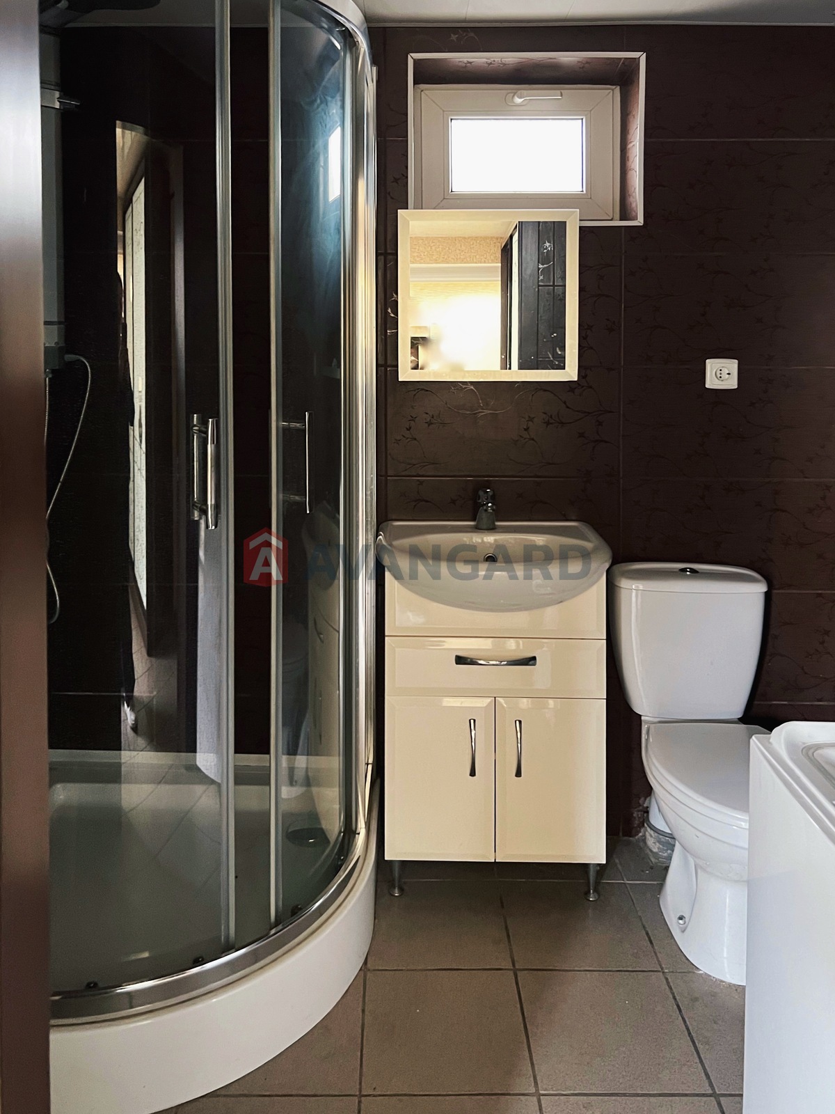 �������, 183 ��.�. ���� 27