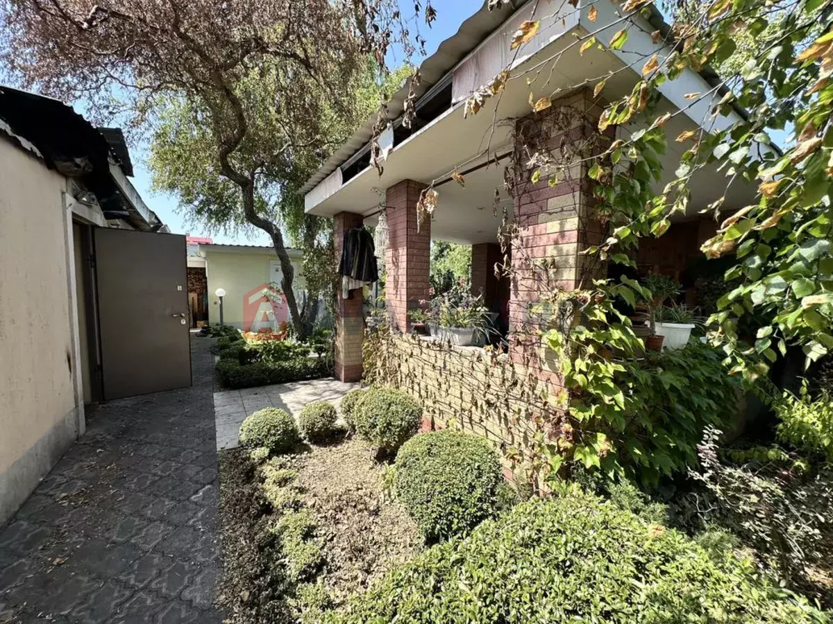 ����, 140 ��.�. ���� 10