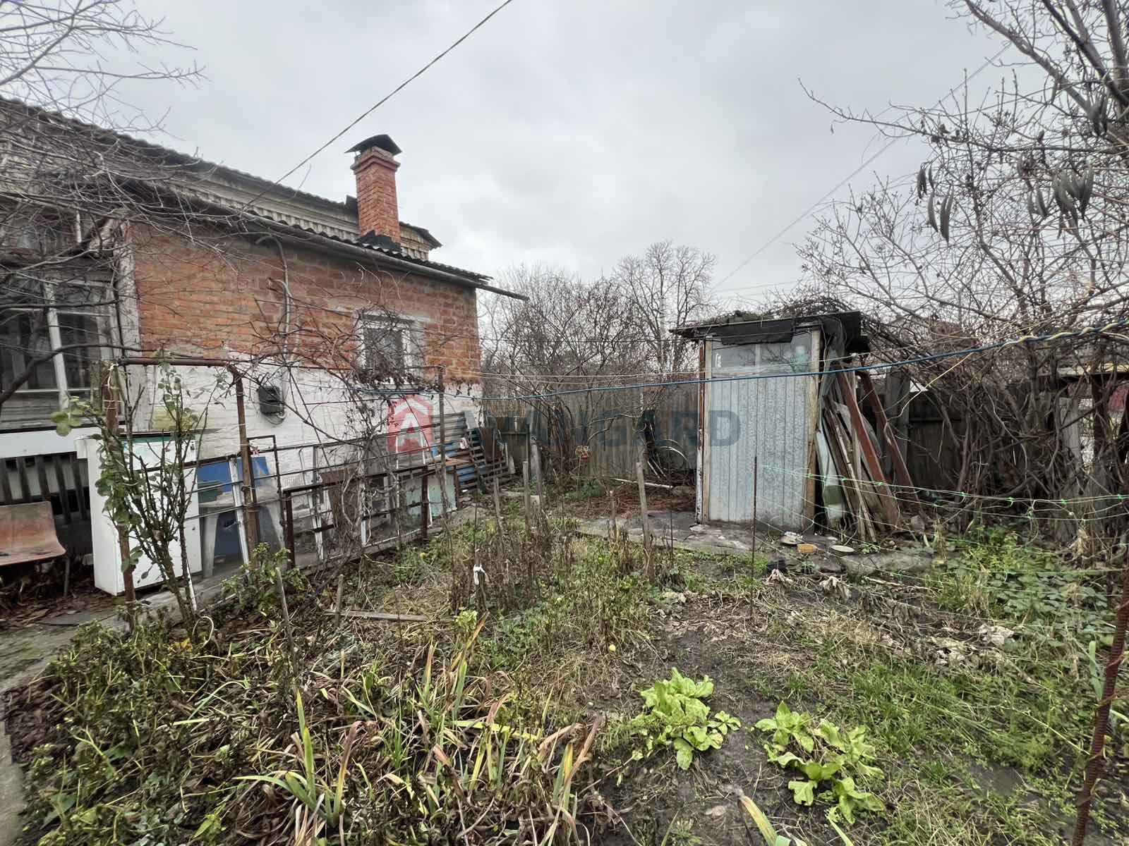 ������� �������, 37 ��.�. ���� 15