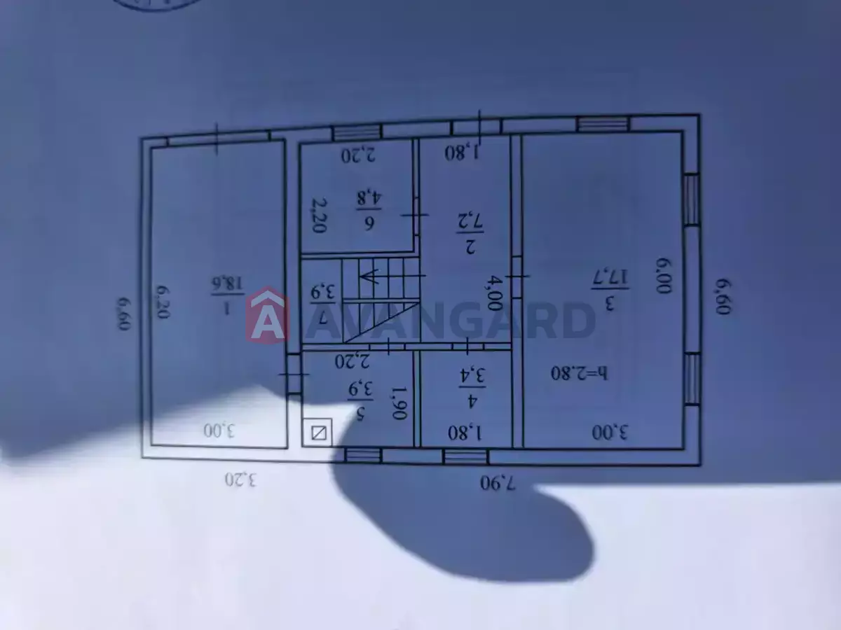 �������, 100 ��.�. ���� 11