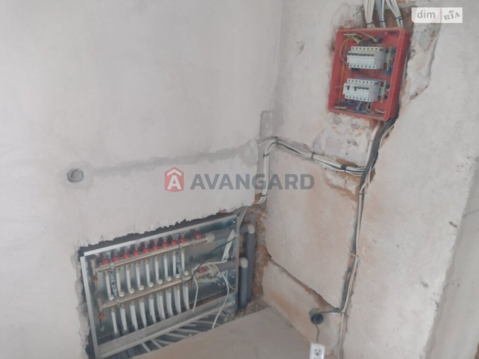 �������, 280 ��.�. ���� 16