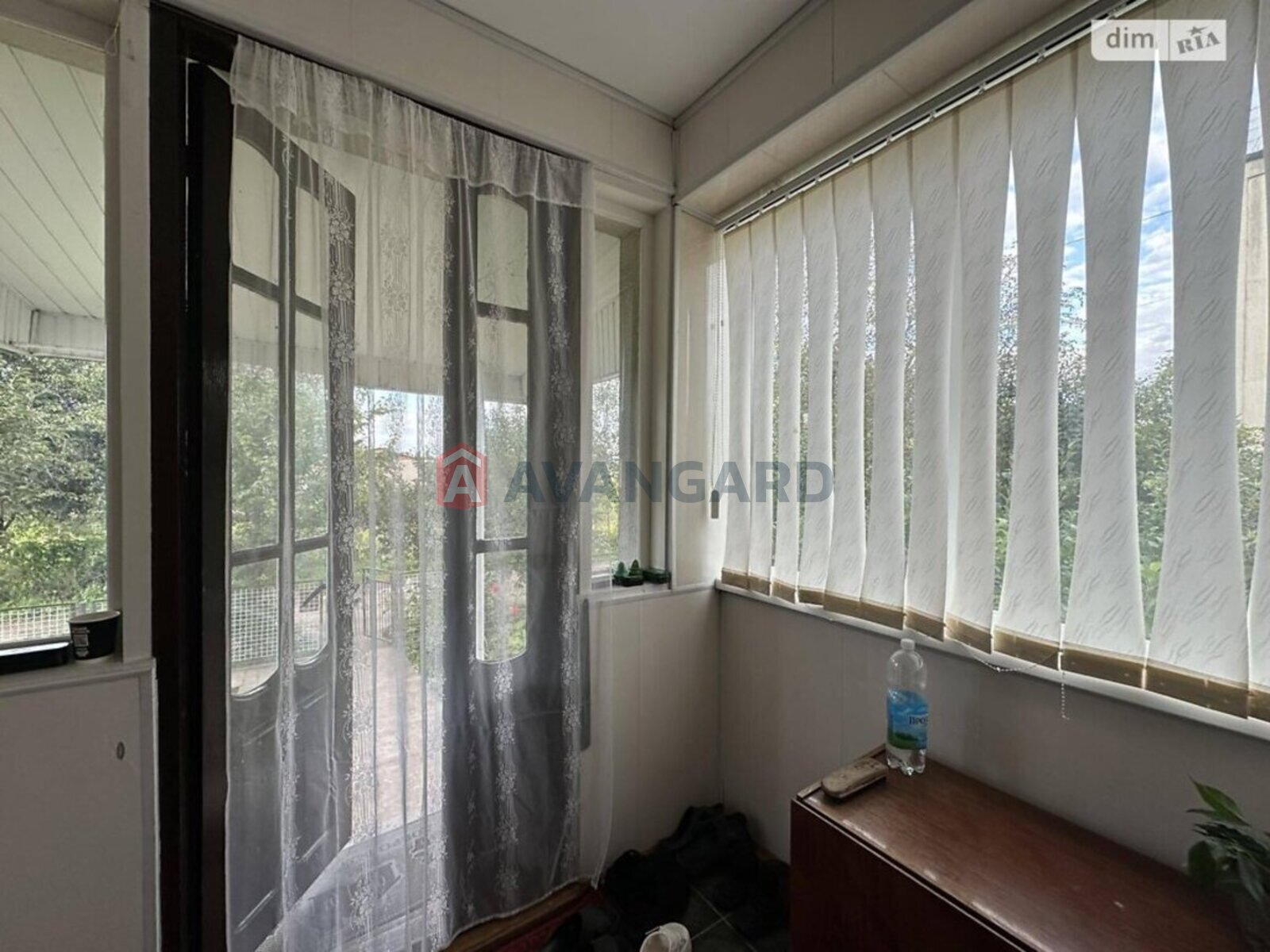 �������, 295 ��.�. ���� 24