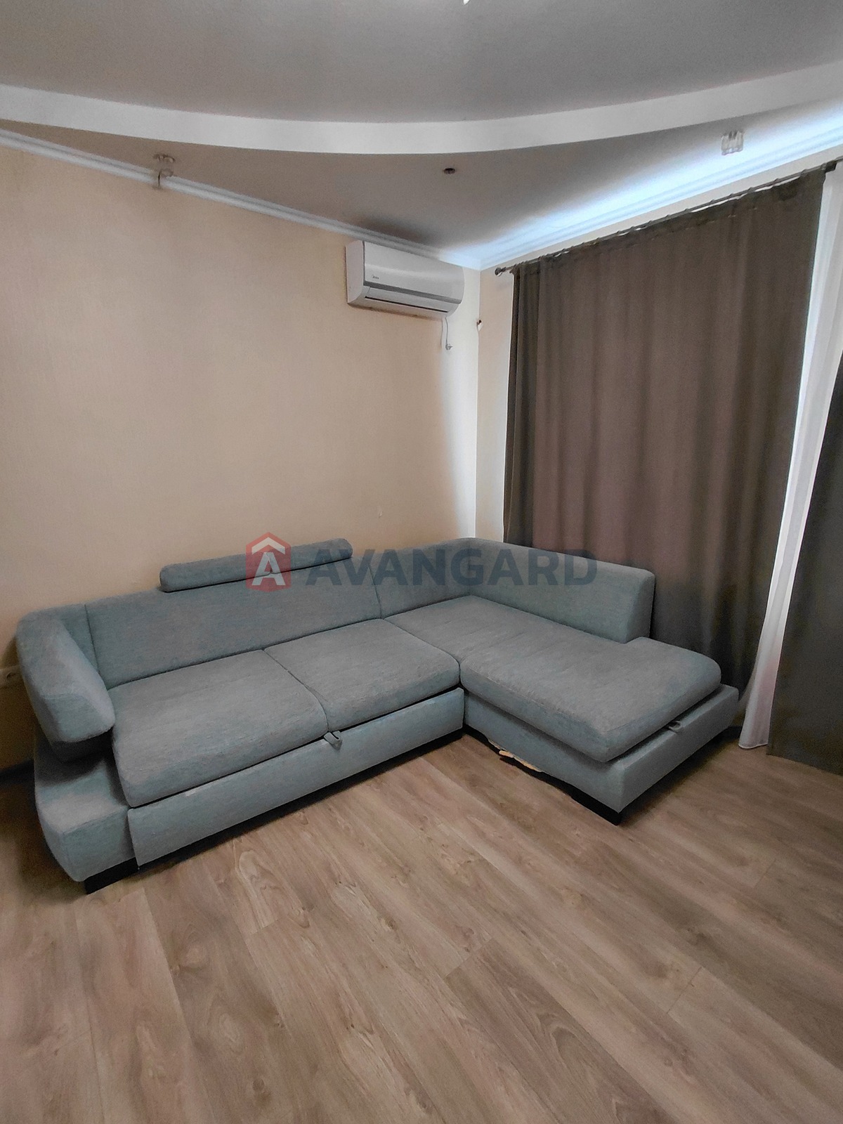 �������, 90 ��.�. ���� 15