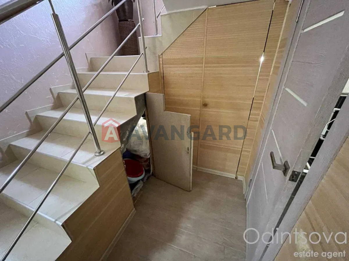 �������, 119 ��.�. ���� 11