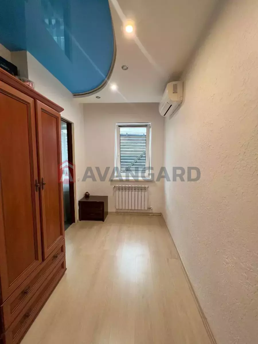 ����� ����, 50 ��.�. ���� 11