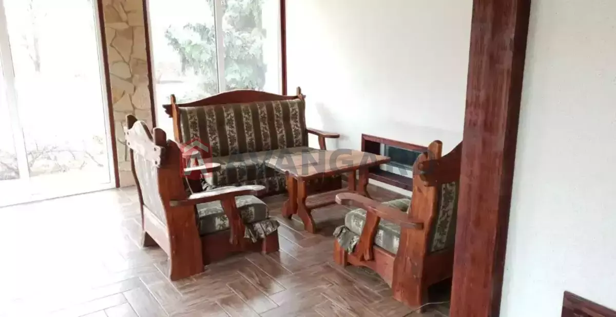 �������, 450 ��.�. ���� 18