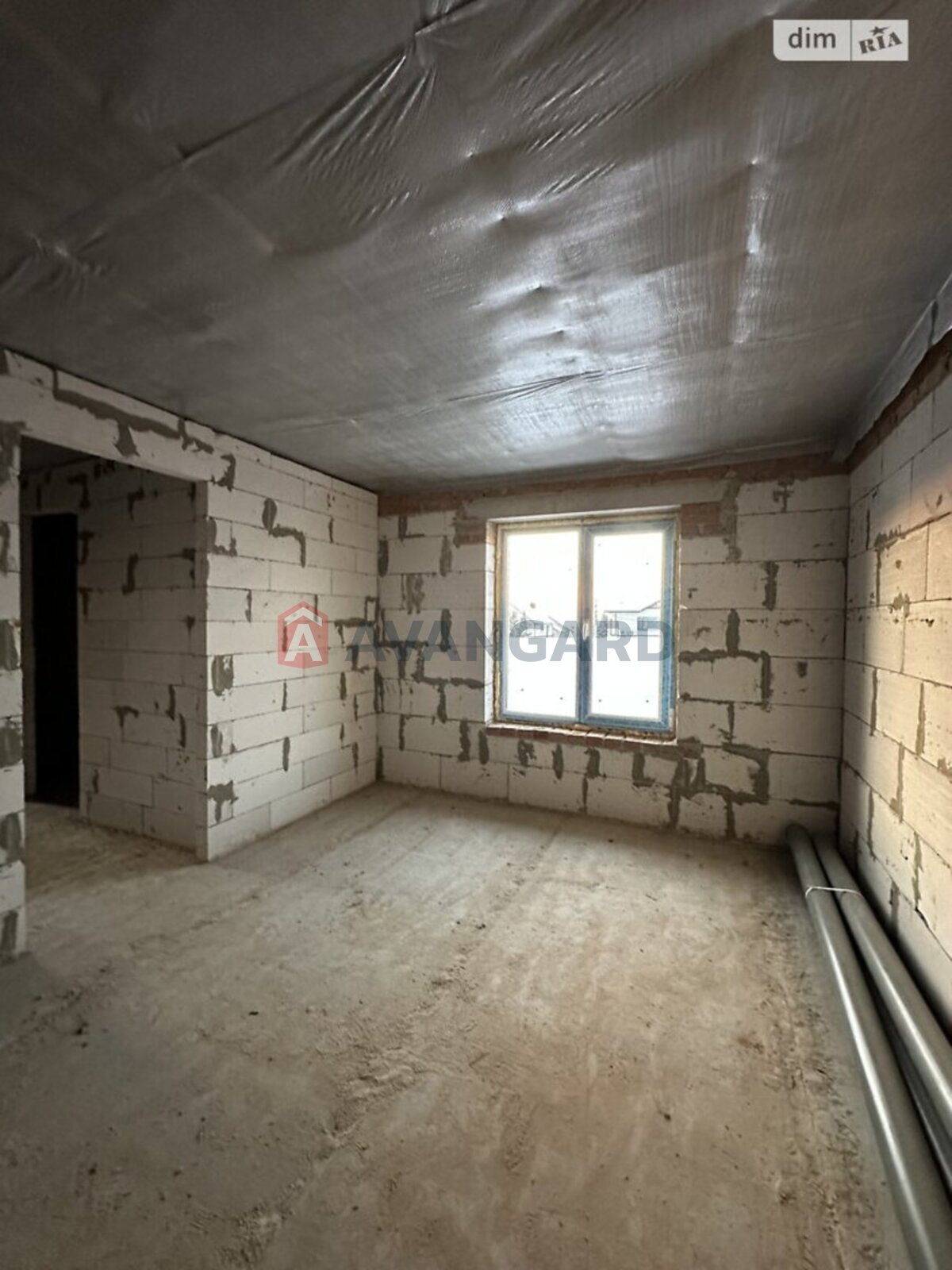 ��������, 75 ��.�. ���� 27