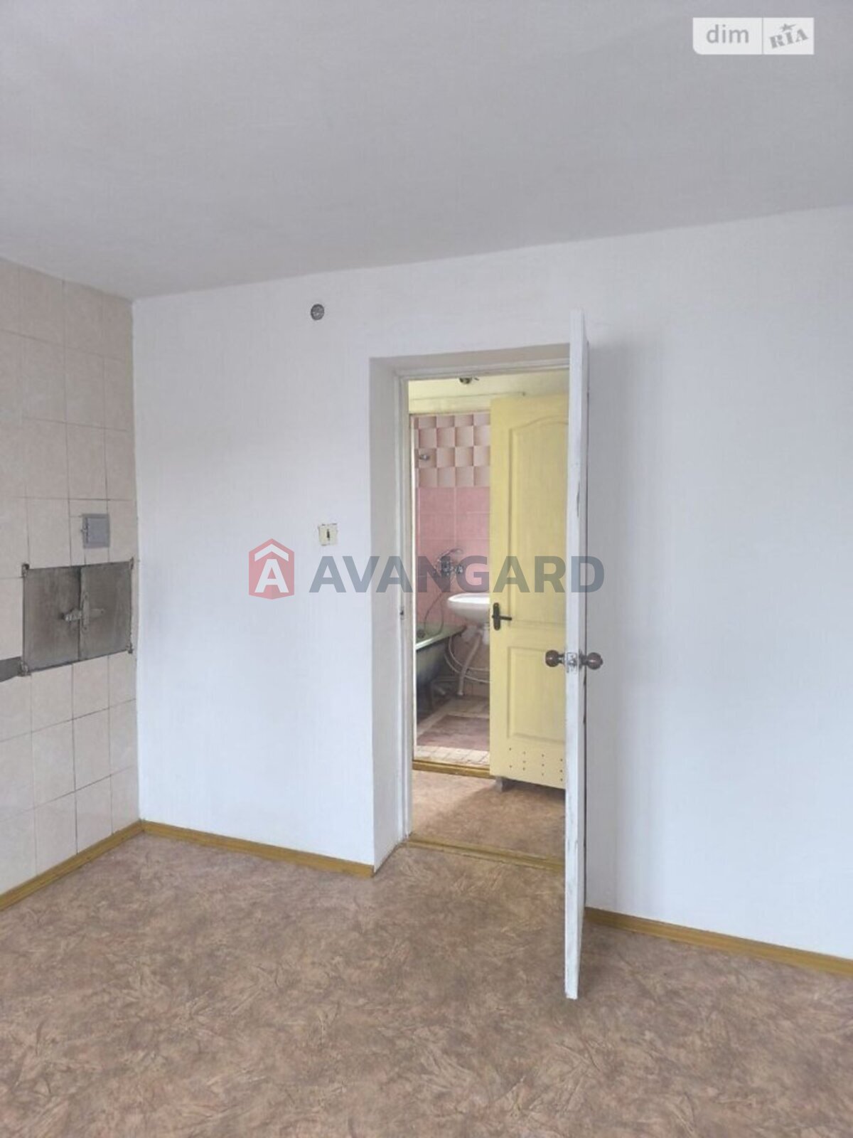 �������, 83 ��.�. ���� 4