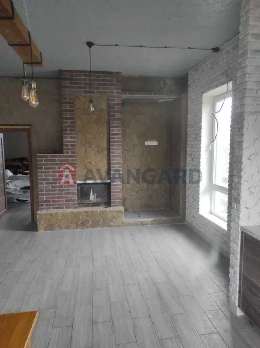 �������, 90 ��.�. ���� 3