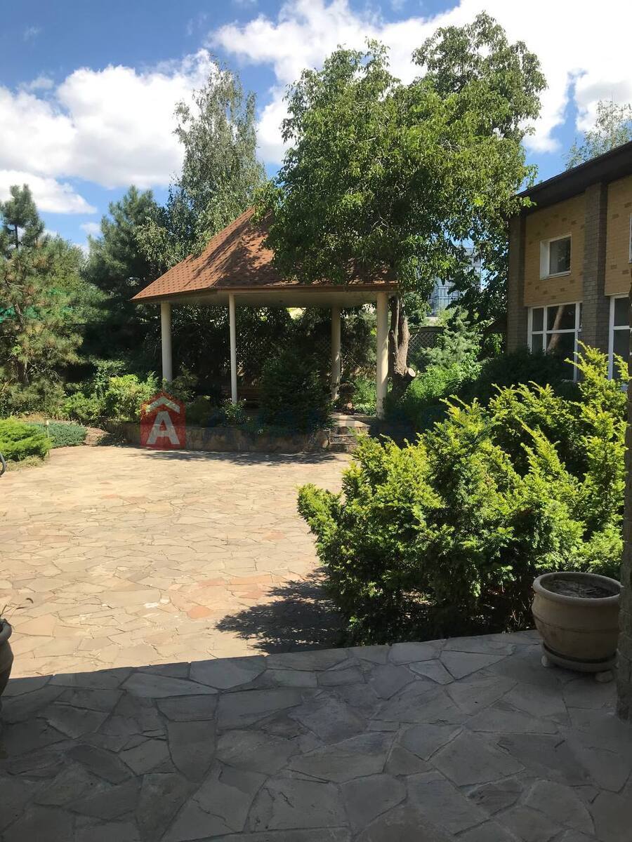 Будинок, 775 кв.м. фото 13 Будинок, 775 кв.м. фото 13